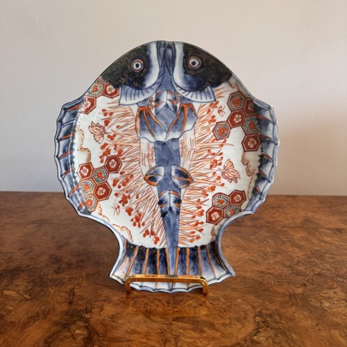 Unusual Quality Antique Japanese Imari Plate In The Form Of A Fish 