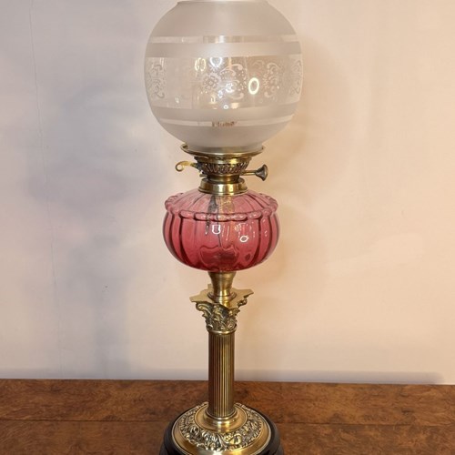 Wonderful Quality Antique Victorian Cranberry Glass & Brass Oil Lamp 