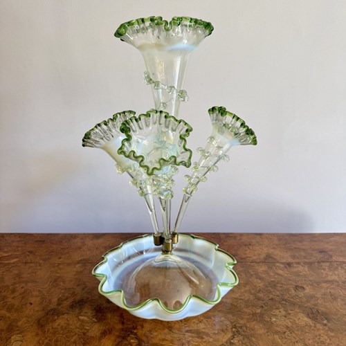 Quality Antique 19Th Century Vaseline And Green Glass Epergne