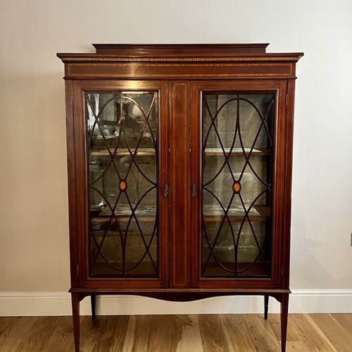 Antique Edwardian Quality Inlaid Mahogany Display Cabinet 