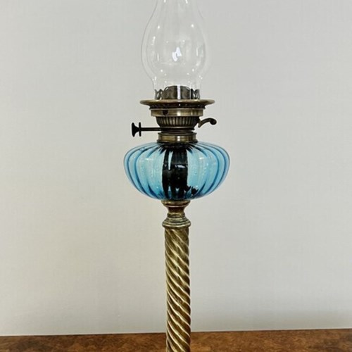Quality Antique Victorian Oil Lamp 