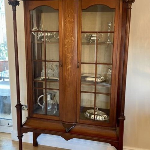 Quality Antique Edwardian Mahogany Inlaid Display Cabinet