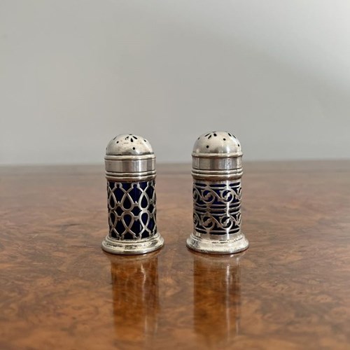 Lovely Pair Of Antique Edwardian Table Salts 