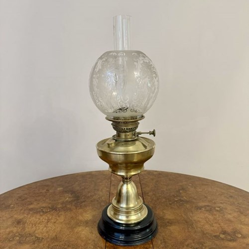 Wonderful Quality Antique Victorian Brass Oil Lamp