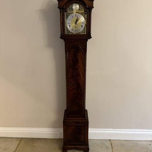 Attractive Quality Antique Mahogany Chiming Grandmother Clock