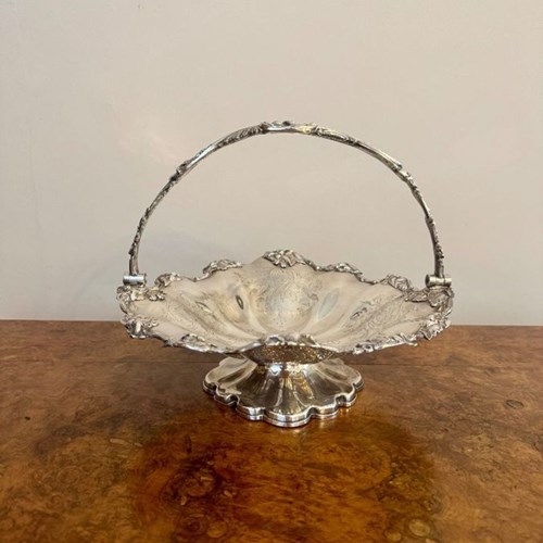 Lovely Quality Antique Edwardian Silver Plated Cake Basket