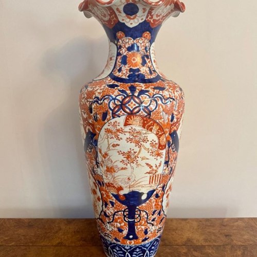 Outstanding Quality Large Antique Japanese Imari Floor Standing Vase 
