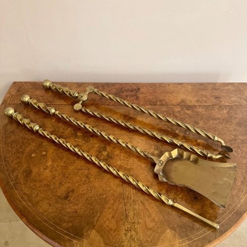 Quality Antique Edwardian Set Of Brass Fire Irons 