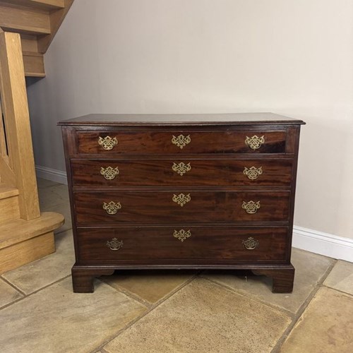 Excellent Quality Antique George III Mahogany Gentleman's Chest 