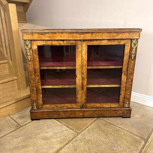Fantastic Quality Antique Victorian Figured Walnut Pier Cabinet 