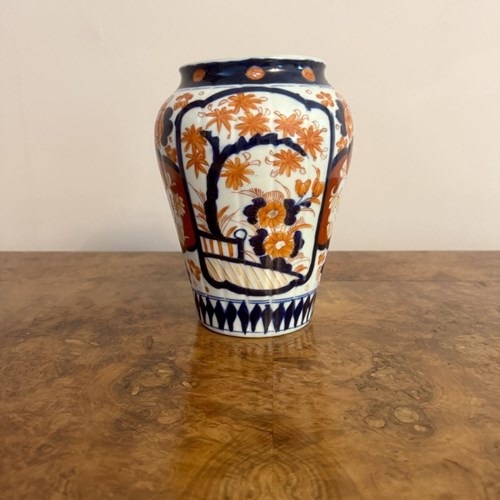 Lovely Quality Antique Japanese Imari Vase