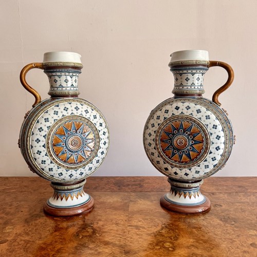 Fine Quality Pair Of Antique 19Th Century Villeroy & Boch Ewers