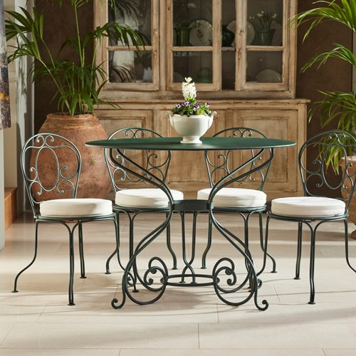 French Oval Garden Set