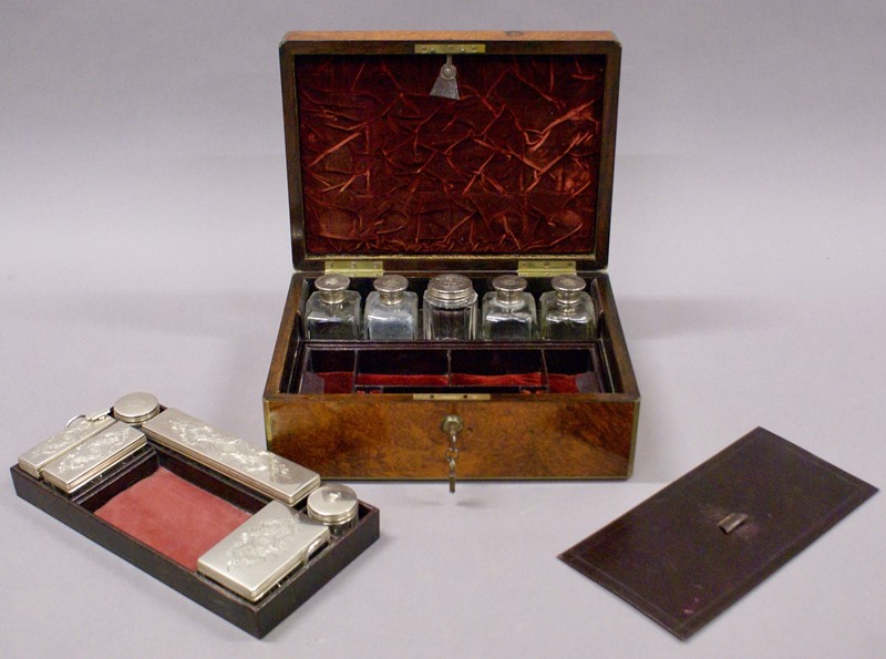A superb amboyna dressing box-w-j-gravener-antiques-DSC01942-main-636765702915775251.jpg