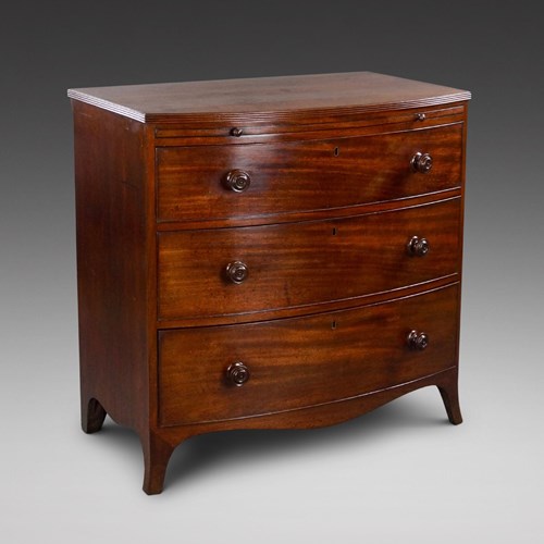 A George III Bow-Fronted Chest