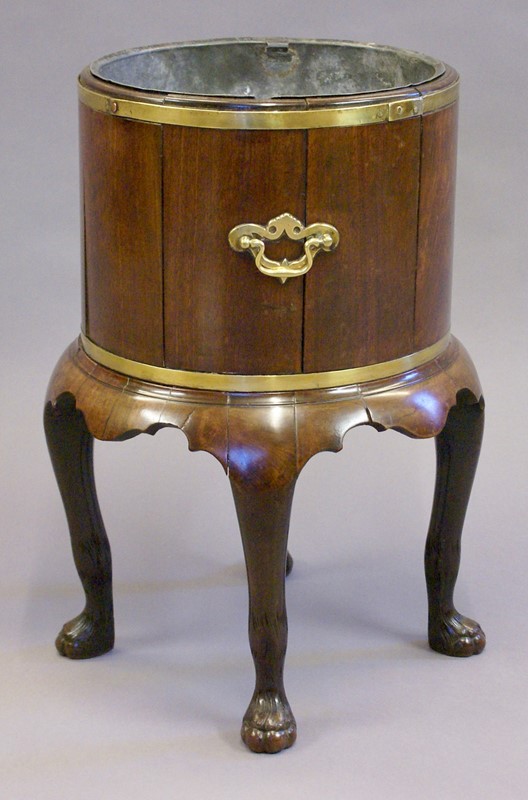A rare & diminutive George II cellarette-w-j-gravener-antiques-dsc02726-main-636899996658331680.jpg