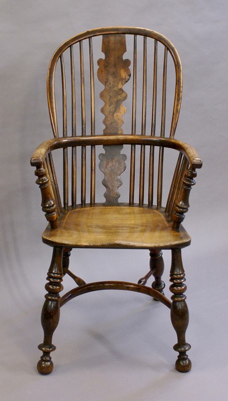 An Early 19th Century Yew & Elm Windsor Arm Chair-w-j-gravener-antiques-dsc03904-main-637052655944266590.jpg