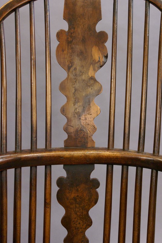 An Early 19th Century Yew & Elm Windsor Arm Chair-w-j-gravener-antiques-dsc03905-main-637052657331676744.jpg