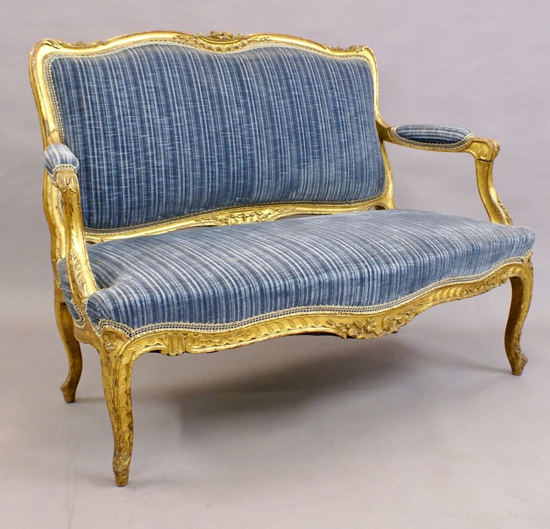 19th C French carved and  gilded sofa-w-j-gravener-antiques-dsc03955-main-637062949763089392.jpg