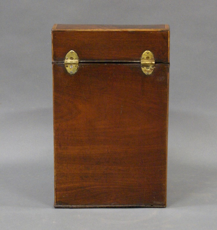 A George III flame mahogany knife box-w-j-gravener-antiques-dsc07538-main-637591091628268112.jpg