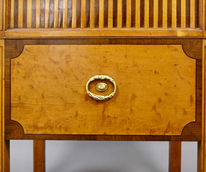 A rare tray-top commode attributed to Gillows-w-j-gravener-antiques-dsc07991-main-637675726376045822.jpg