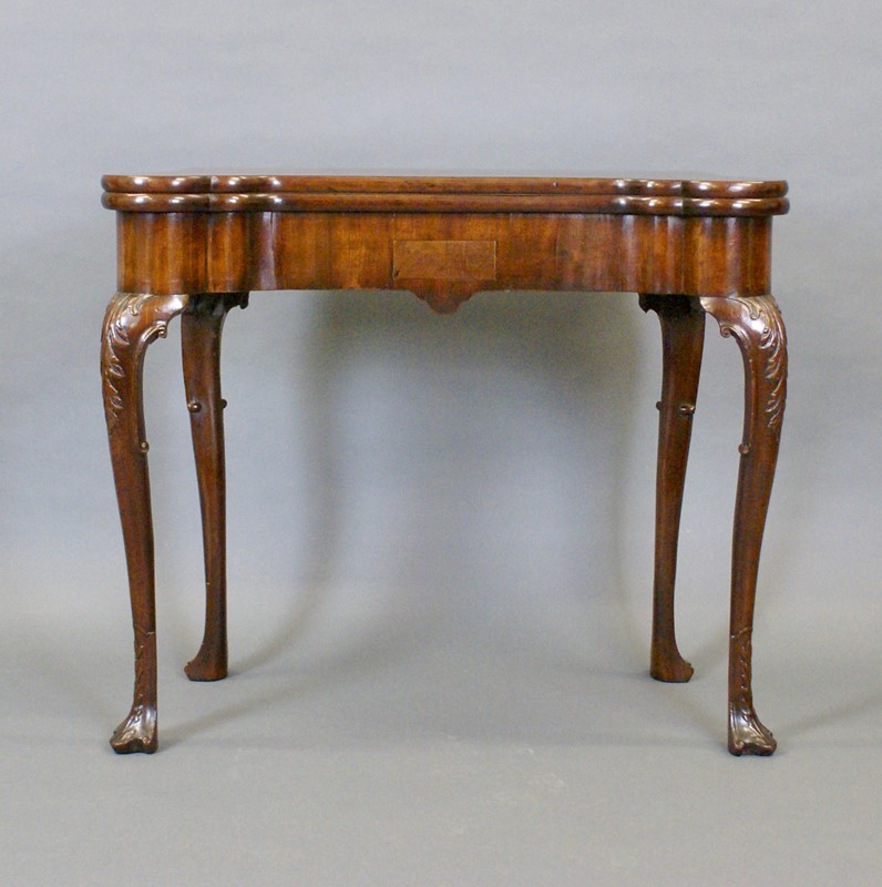 A fine George II mahogany tea table-w-j-gravener-antiques-dsc08907-main-637818265187774954.jpg
