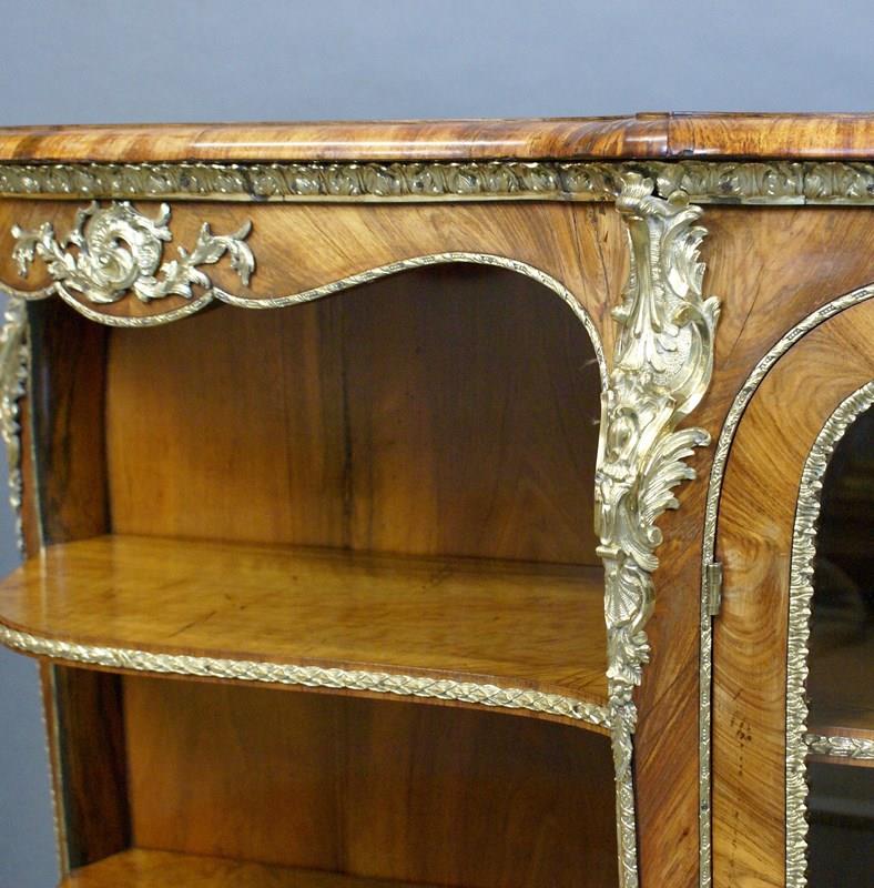 A Superb Side Cabinet Attributed To Gillows-w-j-gravener-antiques-dsc09487-main-638213817790347836.jpg