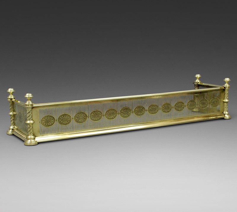 A very attractive brass fender-w-j-gravener-antiques-p-1-main-637548704259305910.jpeg