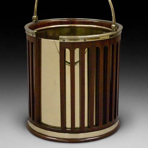 18Th Century Slatted Plate Bucket