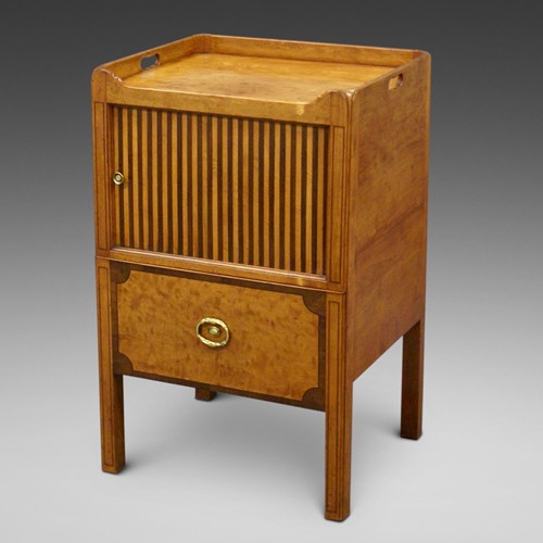A Rare Tray-Top Commode Attributed To Gillows