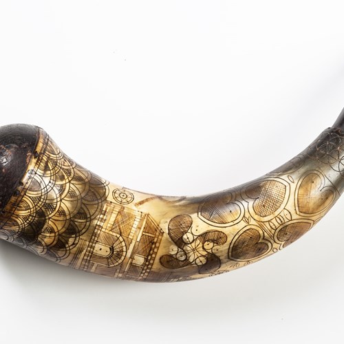 Powder Horn With Compass-Work Engraving 