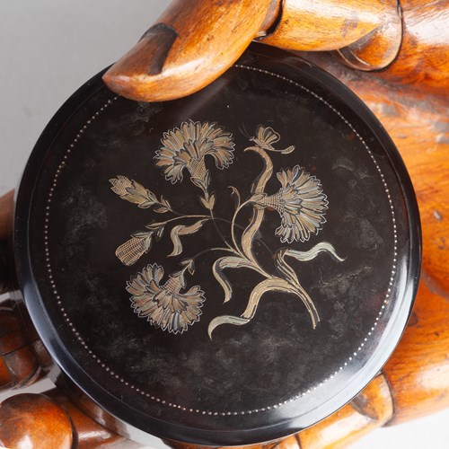 Tortoiseshell Pocket-Box With Carnations