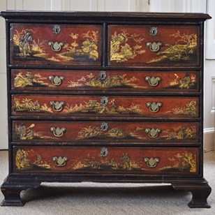 Georgian Red Japanned Chest Of Draw...