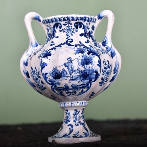 Delft Vase 