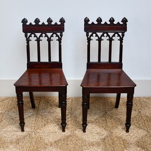 Pair Of 19Th Century - Hall Chairs