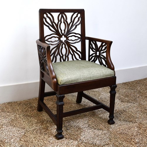Elegant 19Th Century - Gothic Armchair